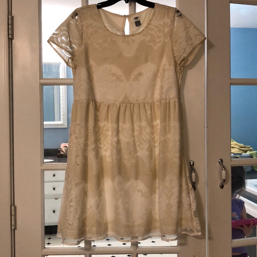 Old Navy Cream Lace Dress